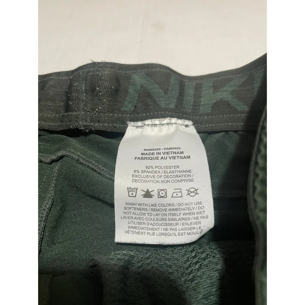 Nike Yoga‎ Pants Mens Small Green Joggers Athletic Training Stretch CZ2208-355